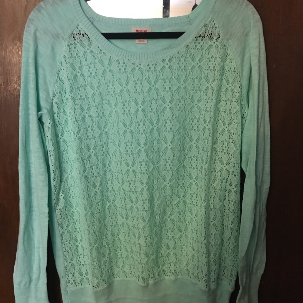 NWOT Lacey mint colored top